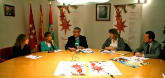 El alcalde de Coslada, acompañado de varios de sus concejales, fue el encargado de presentar este programa.